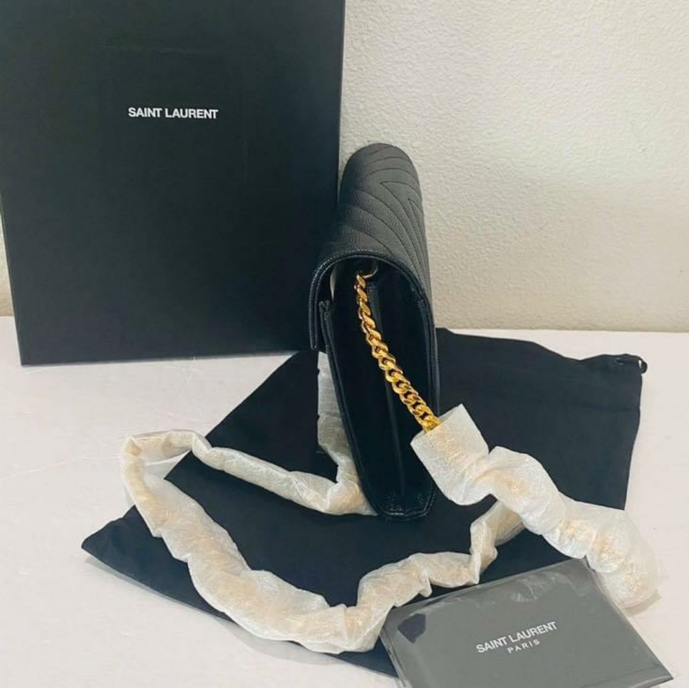 Auth YSL Wallet on Chain Large Envelope Brand New - Picture 5 of 9
